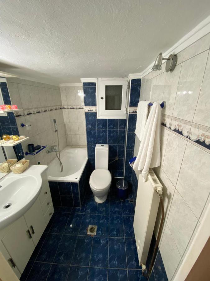 Beautiful Apartment In The Center Of テッサロニキ エクステリア 写真